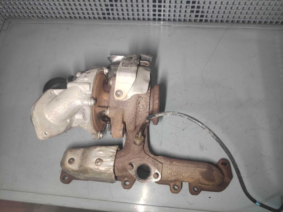 Turbo volkswagen vw passat b7 2.0 TDI 140 cp CFFB 03l253056g