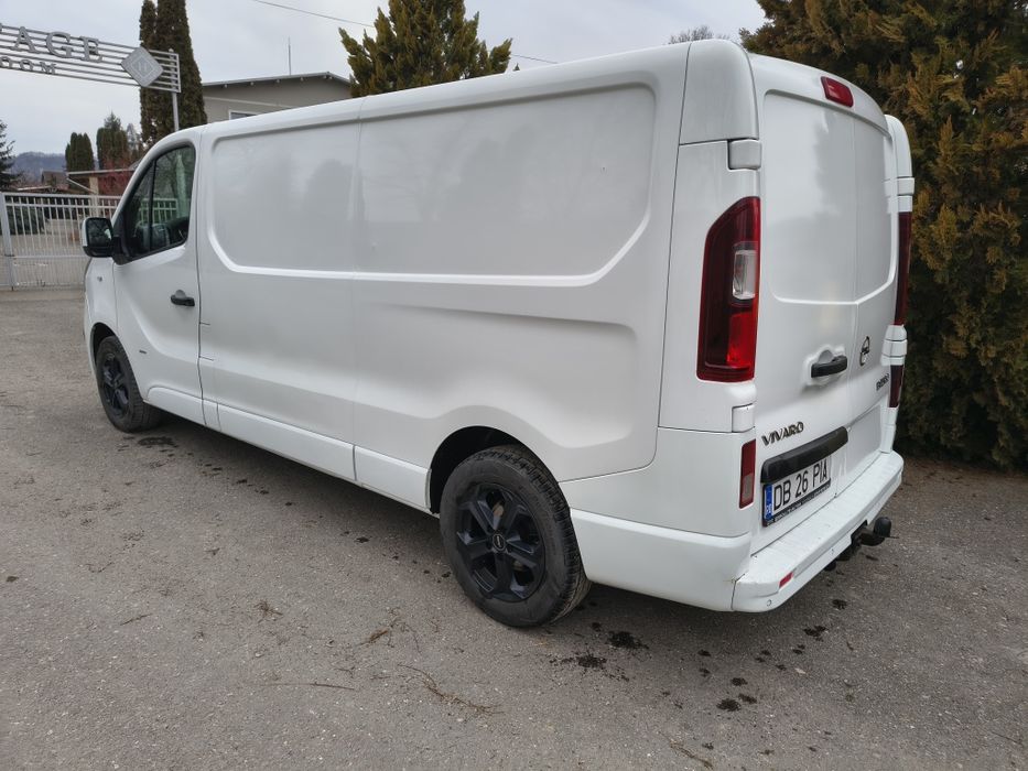 OPEL Vivaro 2015 — imagine 4