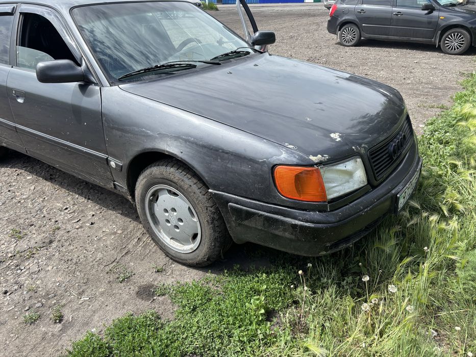 Продам ауди 100 с4 2,6 л механика