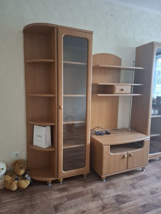 Продам стенку для посуды или книг