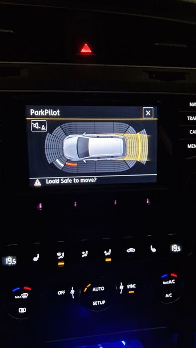 Vând Volkswagen golf 7