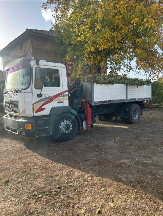 Транспортни услуги: камион със самосвал с кран