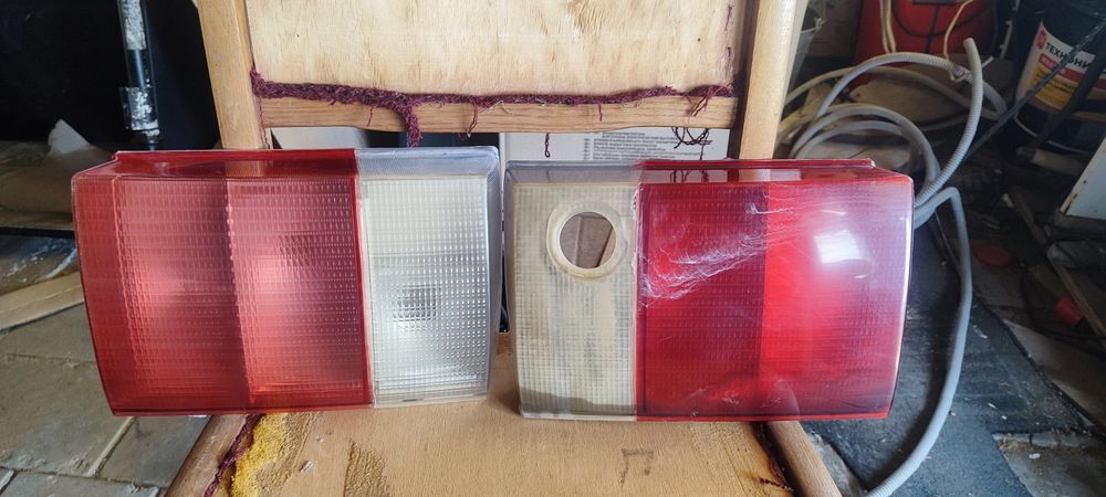 Продам фонари Ауди 80 б4