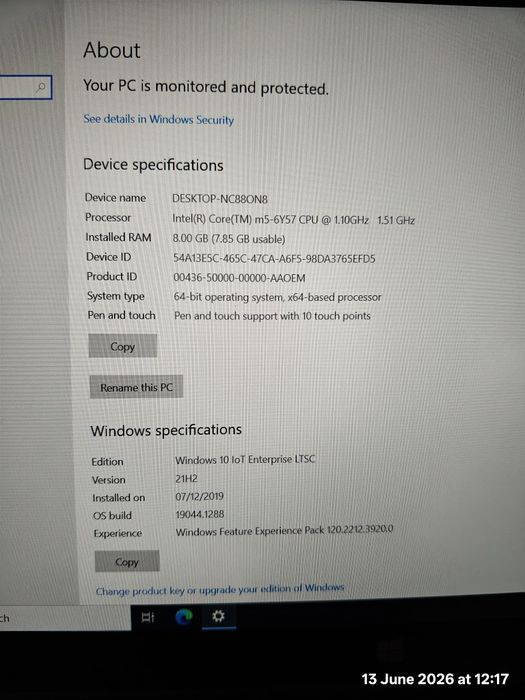 Laptop Dell cu prograne diagnoza auto