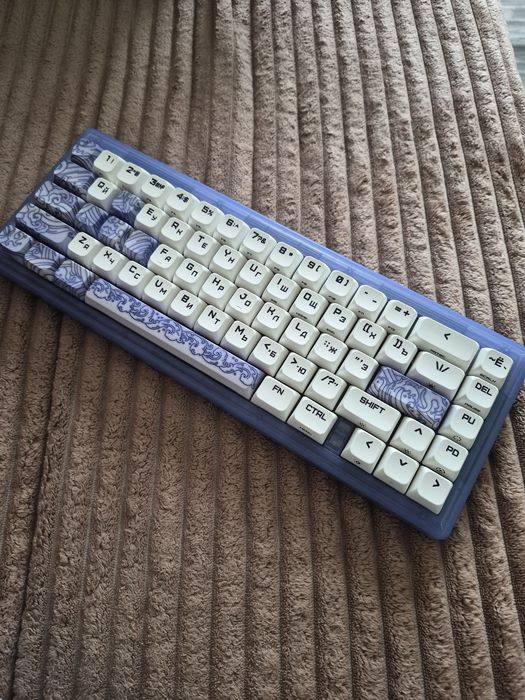 Продам игровую клавиатуру.