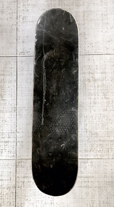 Скейтборд много запазен