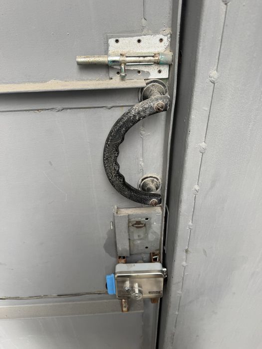 Супер састаяани нет чарапинки 150$ Чена окончательно