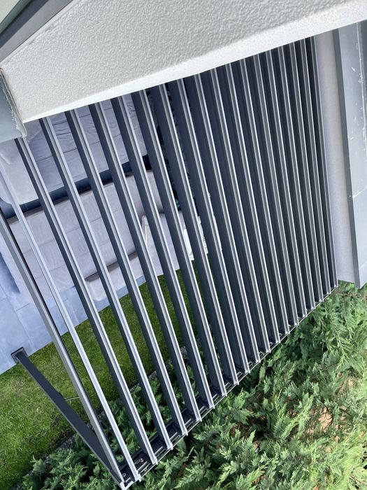 Vand  pergola  bioclimatica