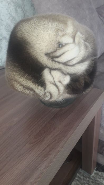 Продам норковую шапку