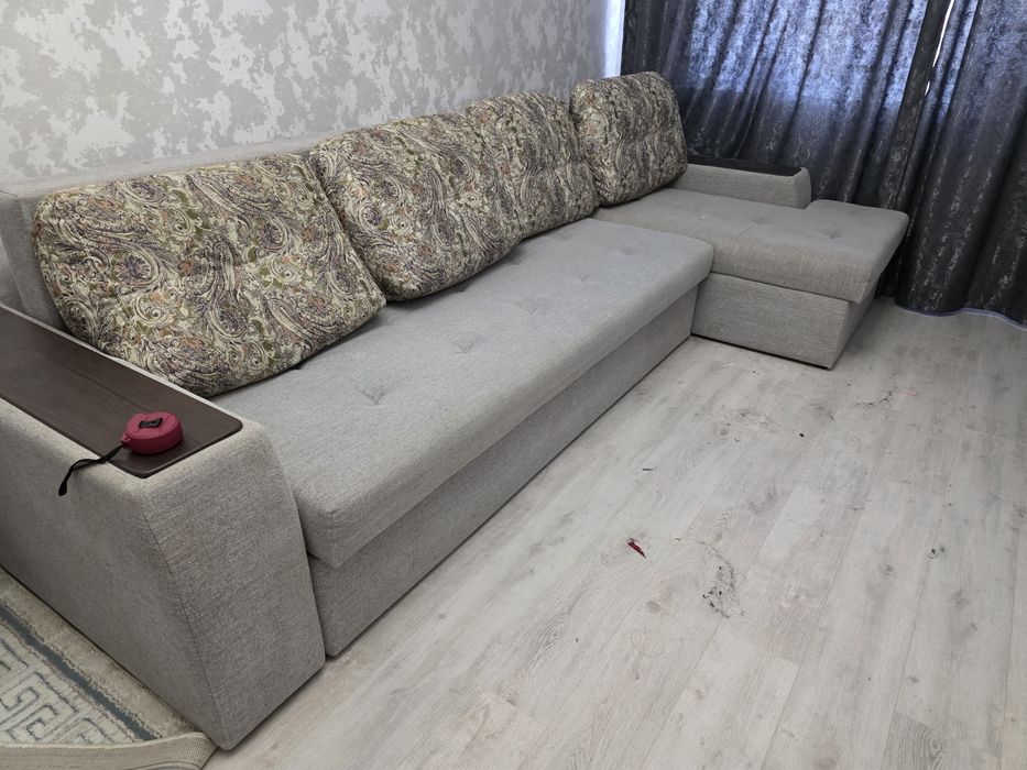 Продам диван в хорошем состоянии