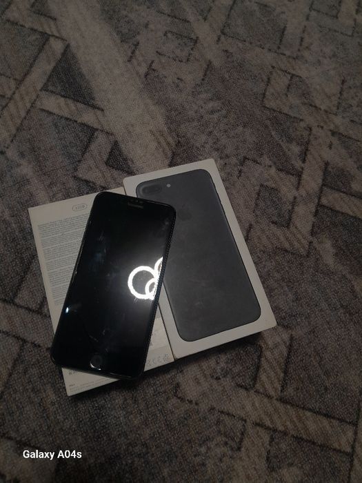 Продам айфон 7+ с каропка