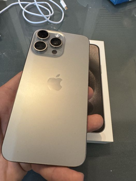 iPhone 15 Pro Max 256GB Silver