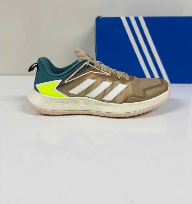 Adidas Defiant Speed