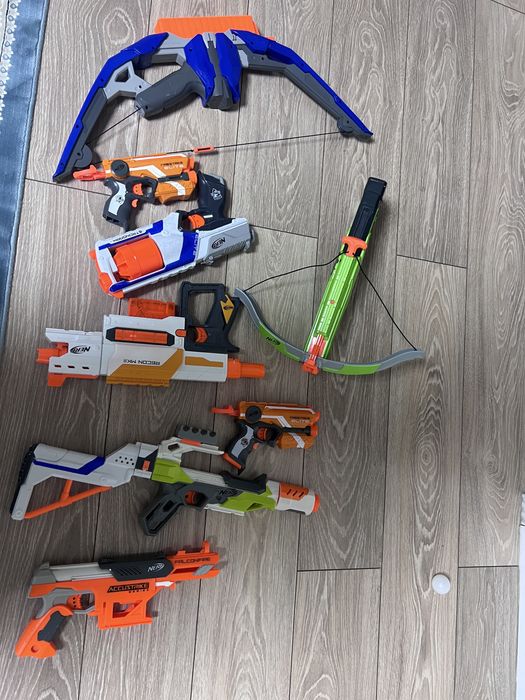 Продается детский игрушки Nerf автоматы