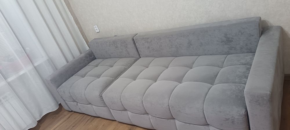 Продам диван состоянии нового