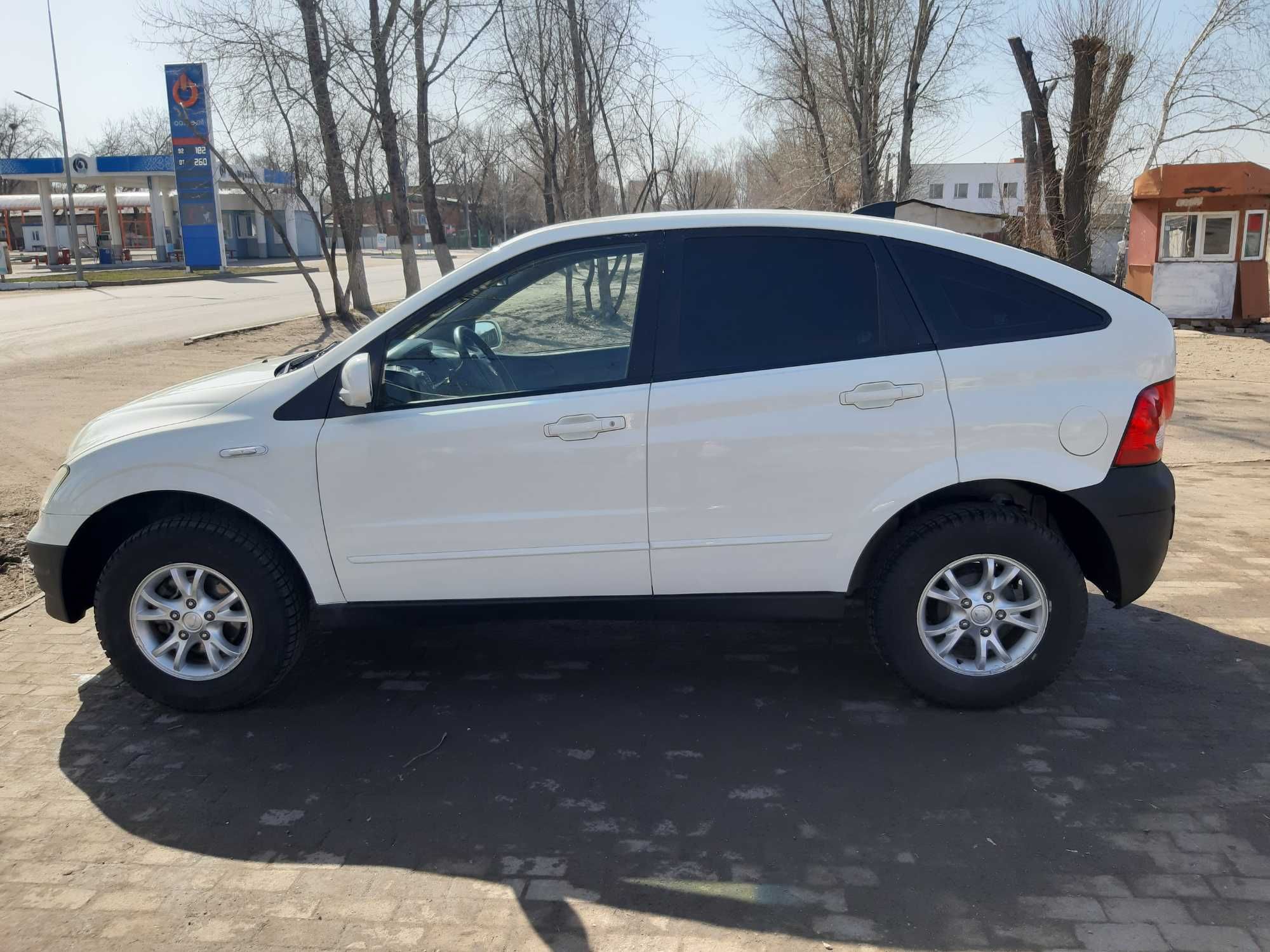 ssangyong actyon 2012 - Легковые автомобили - OLX.kz