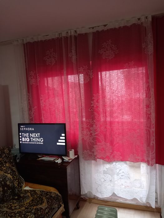 Vind apartament 2 cam decomandate