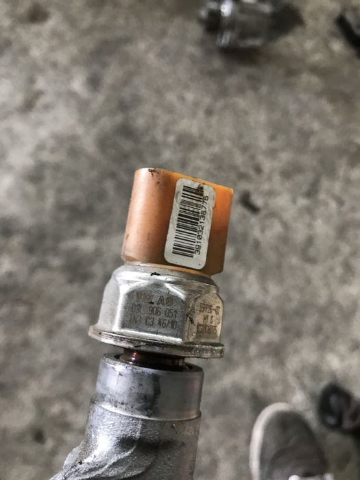 горивен рейл за vw audi 2.0tdi