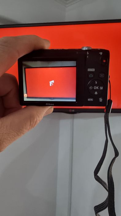 Nikon coolpix S2900   20.1 megapixeli+ accesorii  ,scule mecanismele compacte