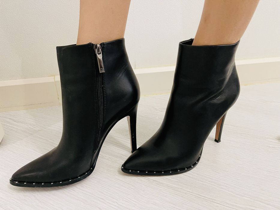 Ботильоны новые Basconi