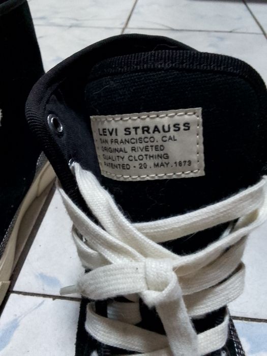 Ghete dama levi's nr 40