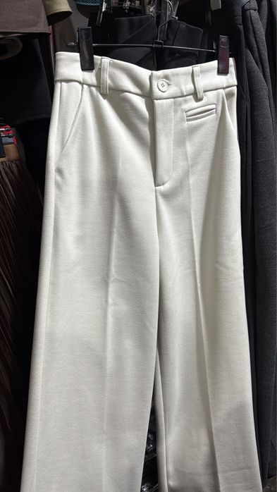 Брюки драповые белый