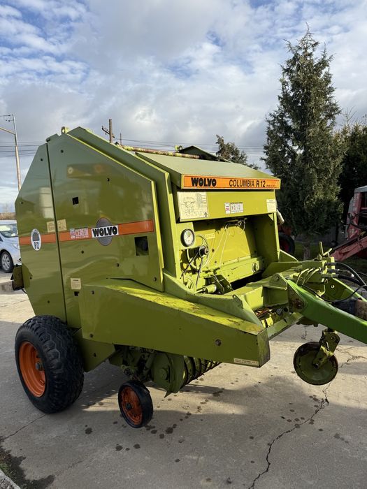 Presa de Balotat Wolvo Columbia R12(Claas, Krone)