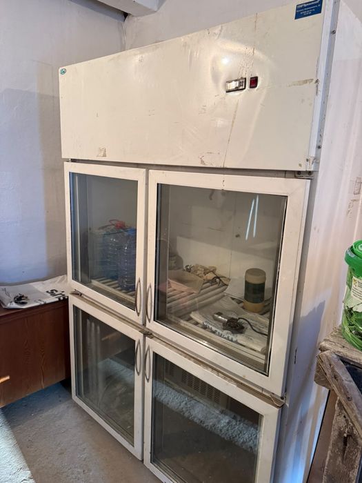 Продам холодильник