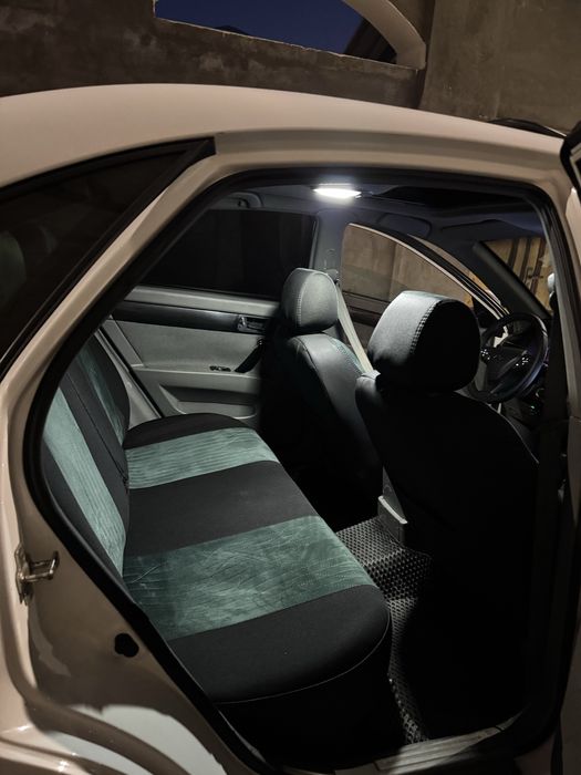 Gentra avtomat gazi bor