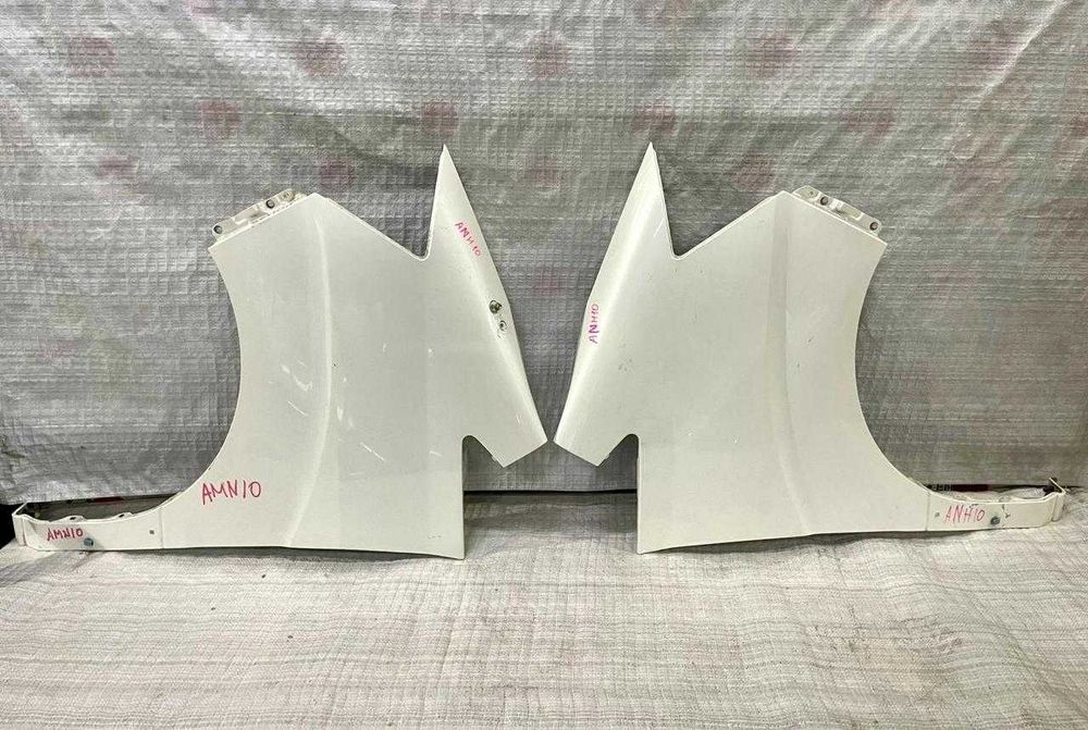Крылья крыло  Toyota Alphard 2002-08  год, оригинал из Японии