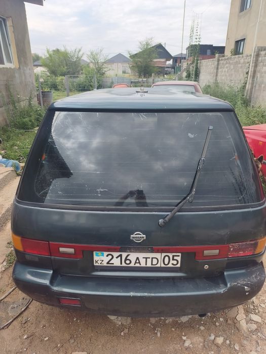 Продам Nissan Prairie