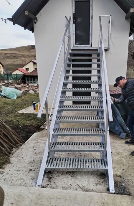 Scara metalica zincata 4mm grosime