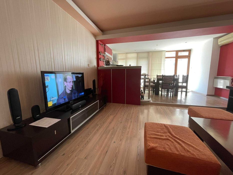 Дава се под наем Тристаен апартамент в Бургас, Лазур - 100 кв.м за 612 € - Снимка #19