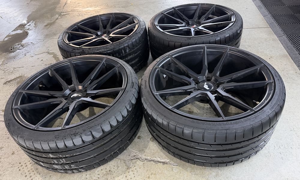 Джанти JR JR21 20" 5x112, ET35, 10J, 72,6 с гуми