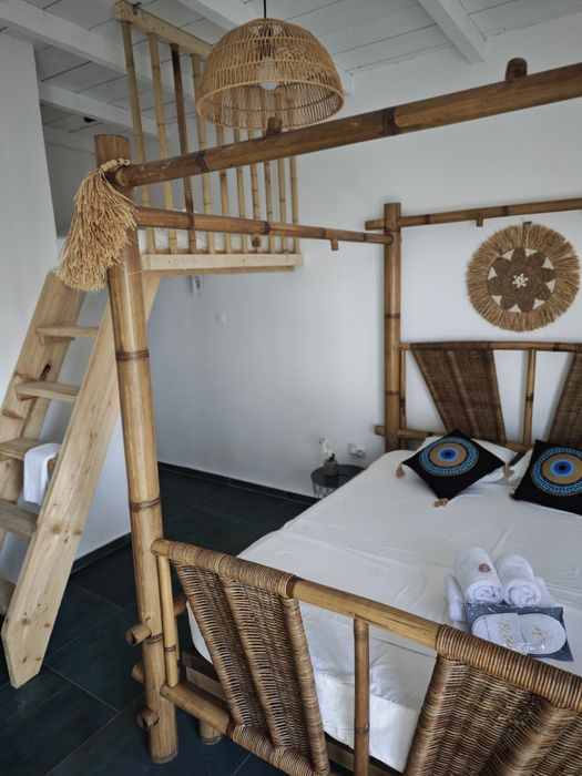 Vând / închiriez CAZARE Beach Bungalows Costinești NIBIRU- pt 2-4pers- piscină, terasă cu vedere la mare