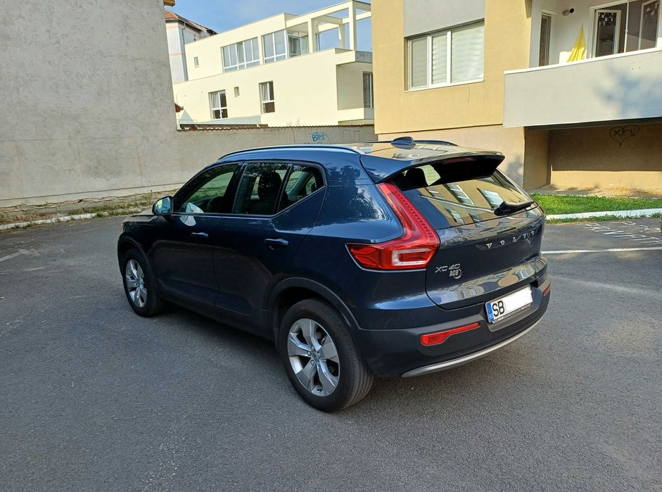 VOLVO XC40 2021 — imagine 5