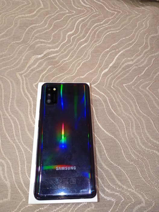 Продам Samsung galaxy A41