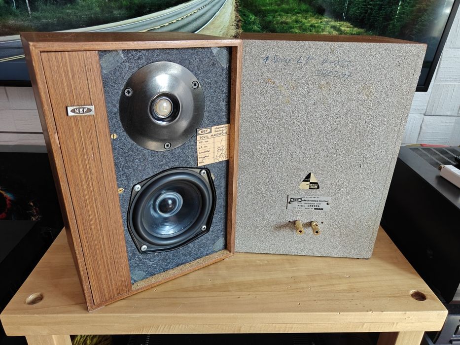 Kef cresta 1968  ( schimb )  boxe legendare , Ls3/5 rogers
