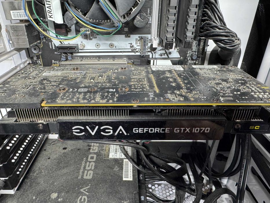 Компютър настолен - CPU intel i5-6500 / GTX-1070/SSD500GB/RAM32GB DDR4