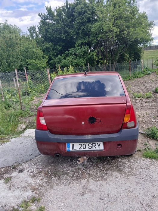 Vând Logan 16. Cu gpl. 2005.