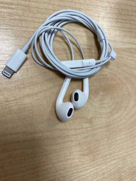 Оригинальные наушники Apple EarPods Lightning от 11 PRO MAX