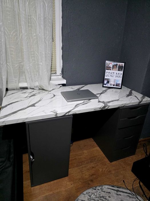 Бюро от шкафчета икеа Alex