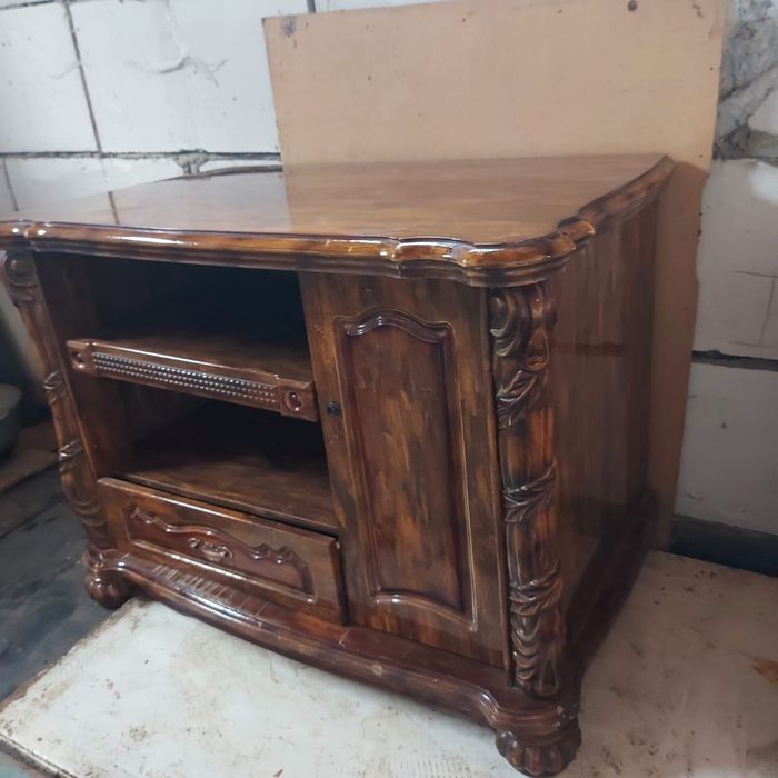 Тумба  под телевизор