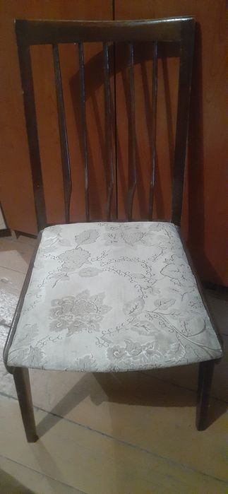 Стулья 6 шт ,цена за один 100 тыс