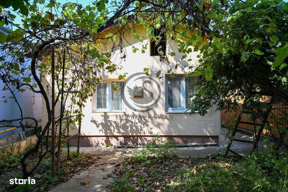 Casă din cărămidă de vanzare | 444 MP teren | Pleasa, PH | Comision 0%