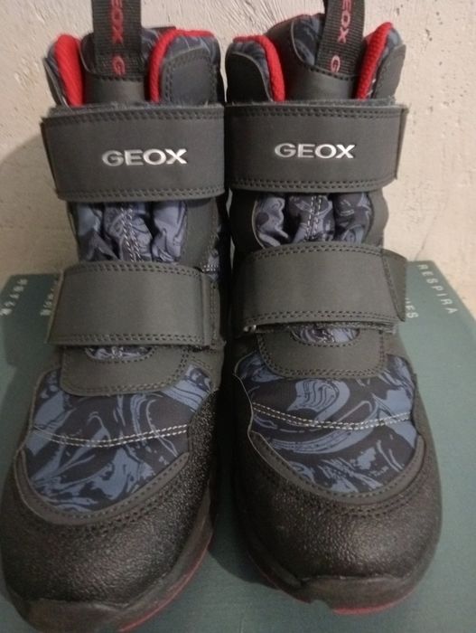 Дутики мальчиковые (Geox)