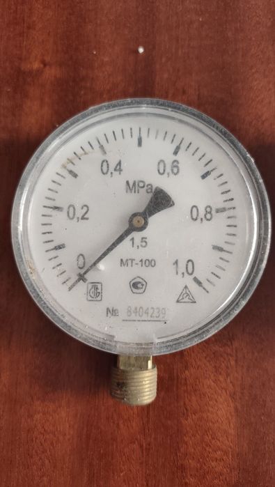 Продам манометр МТ-100 
​Описание: > Продаётся т