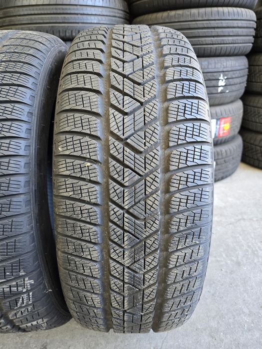 235/60/18 PIRELLI 4бр