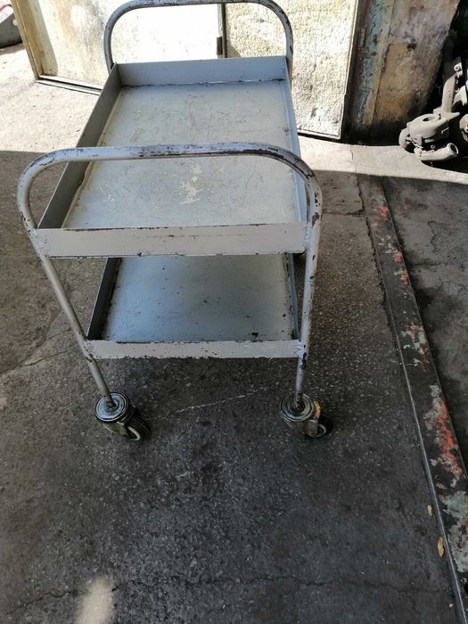 Количка с колелца