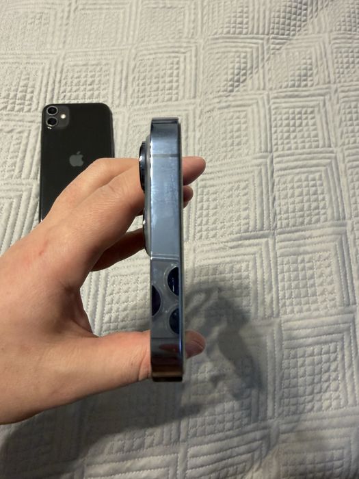 Продам iphone 13 pro & iphone 11